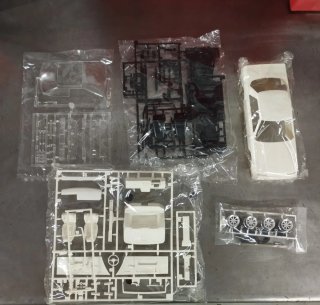 Maqueta Fujimi 1/24 Nissan Skyline