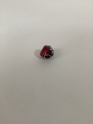Colgante Charm Fresa Roja y Plateada
