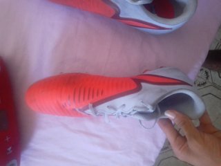 Botas de fútbol Nike naranjas