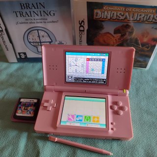 Nintendo DS Lite Rosa + 3 Giochi