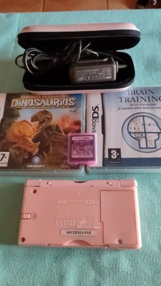 Nintendo DS Lite Rosa + 3 Giochi
