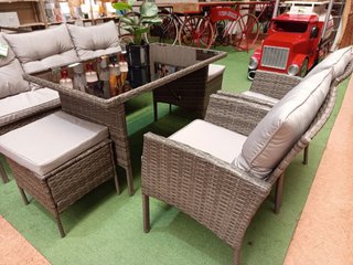 Conjunto Muebles Jardín Ratán y Cristal