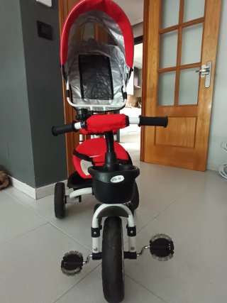 Triciclo evolutivo rojo y blanco
