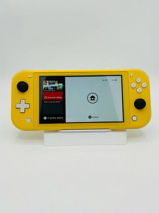 Nintendo Switch Lite Gialla + Cover Silic