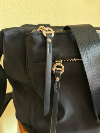 Bolso de viaje negro Parfois