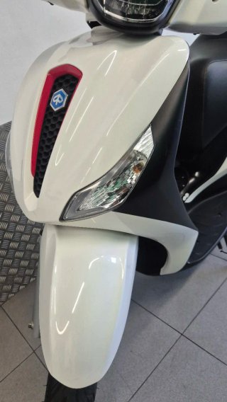 Piaggio Medley 125 ABS Blanca