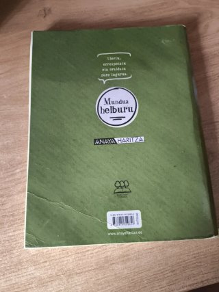 Libro Biología 2º Bachillerato Algo subrayado