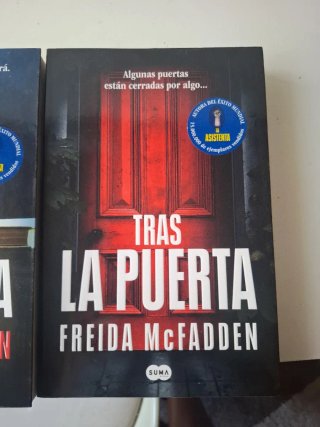 La profesora Tras la puerta