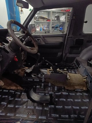 Mitsubishi Montero 1998