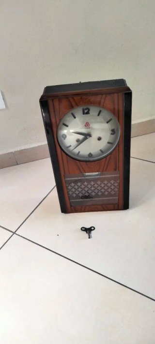 Orologio 555 a pendolo meccanico carica 15 giorni