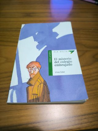 El misterio del colegio embrujado