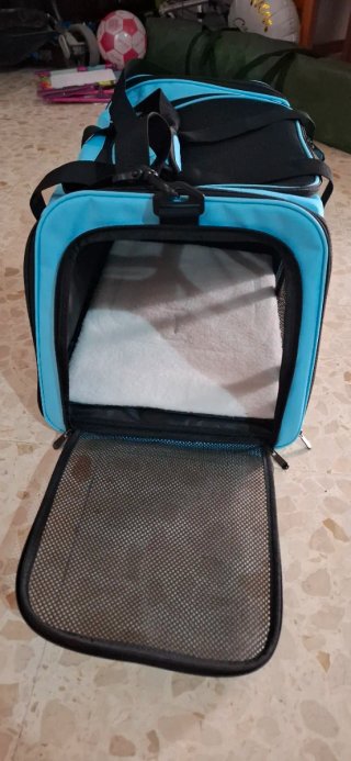 Transportín para perros azul y negro