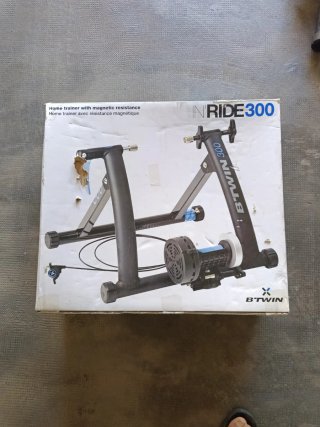 Rodillo B'Twin In'Ride 300