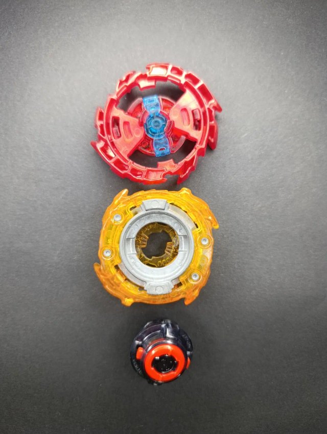 Beyblade Burst Super Hyperion Takara Tomy
