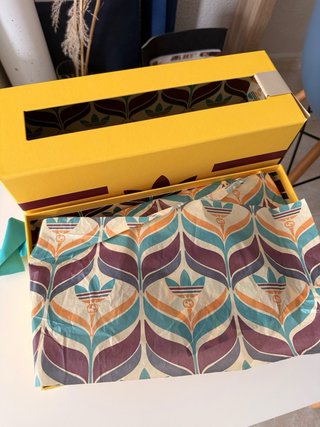 Sandalias Gucci x Adidas Monogram