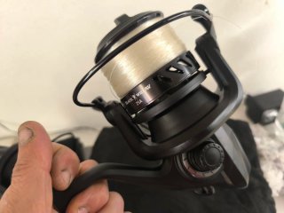 Coppia di mulinelli Daiwa Black Widow 25A