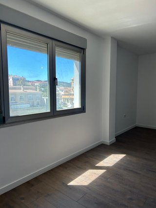 PISO EN VENTA EN PEDREGUER (ALICANTE) – CON GARAJE