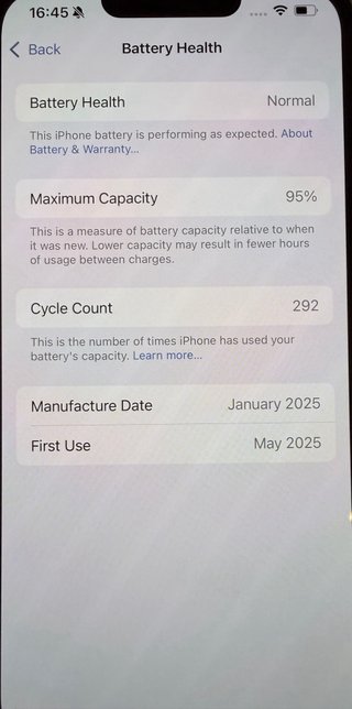 iPhone 16e 128GB Negro - Mayo 2025 Batería 95%