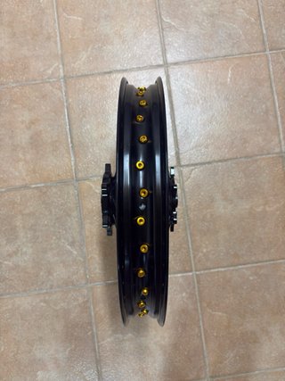 Llanta D.I.D DirtStar Yamaha YZ-F