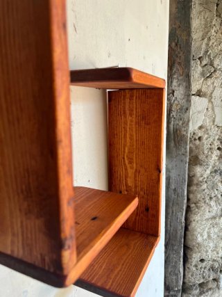 2 mensole in legno marrone da parete