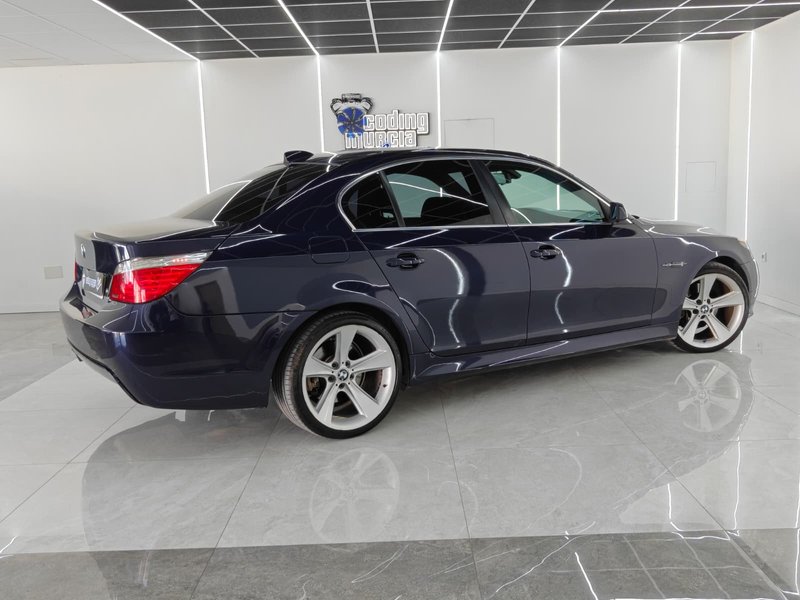 BMW Serie 5 2004, foto 17