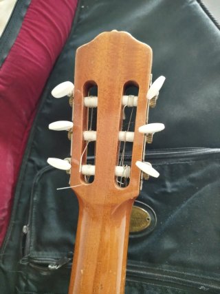 Guitarra Española Generalife. Año 94. Hecha a mano