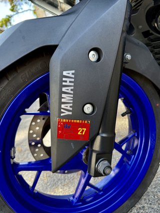 YAMAHA XMAX 300 (2021año como nuevo)