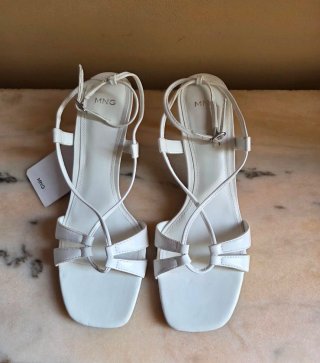 Sandalias Mango Blancas