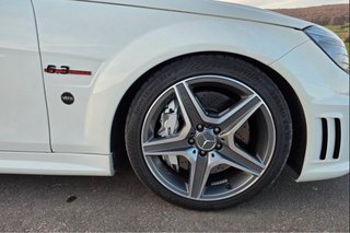 Mercedes-Benz C63 Estate 2010