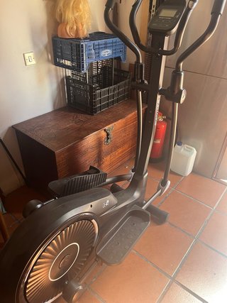 Bicicleta Elíptica Bodytone DE40 muy poco uso