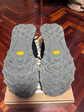 Zapatillas Trail NNormal Cadí Negras