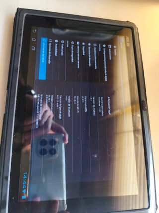 Tablet Asus Negra y Multicolor