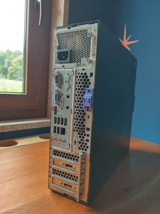 Lenovo ThinkCentre M92p SFF, i5, 8GB RAM, 2TB HDD.