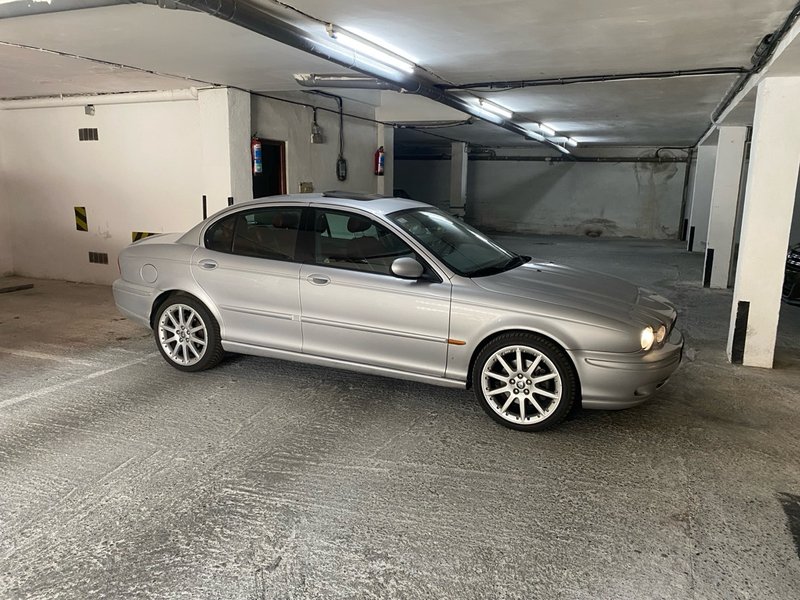 Jaguar X-Type 2001 - foto 1