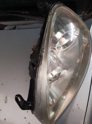 Faro Izquierdo Opel Corsa 2005