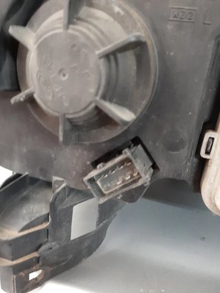 Faro Izquierdo Opel Corsa 2005