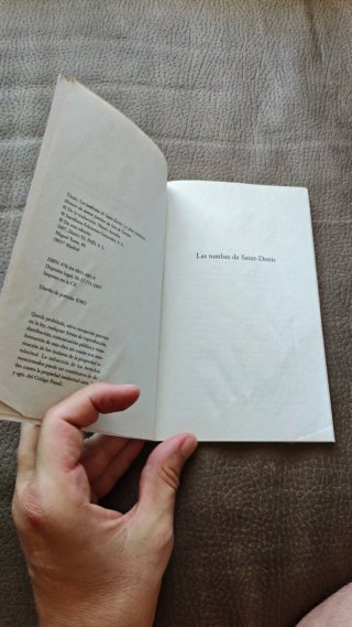 Libro "Las tumbas de Saint-Denis" - Alejandro Duma