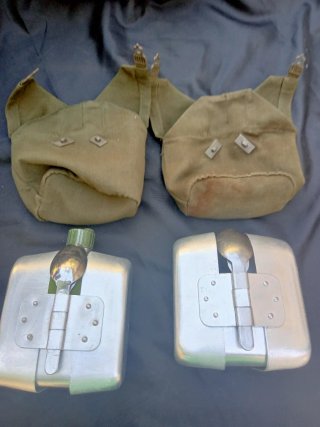 2 cantimploras Ejército de Tierra con complementos