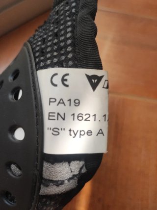 Protecciones Dainese Coderas y Hombreras