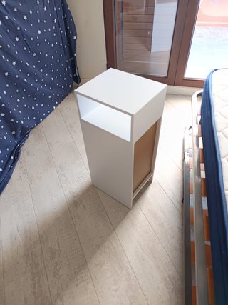Conjunto dormitorio: cama, armario y mesita