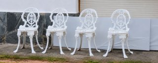 4 Sillas Antiguas de Metal Blancas