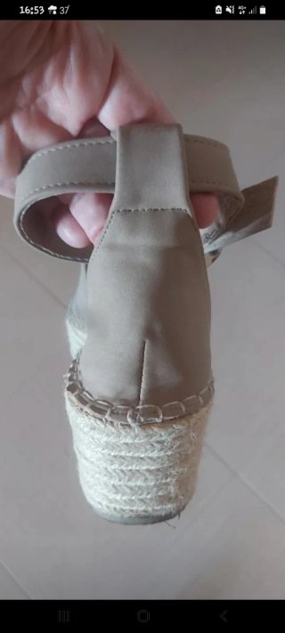 Sandalias esparto plataforma beige