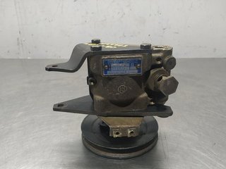 BOMBA DIRECCION AUDI 80 (811/813) 049145155