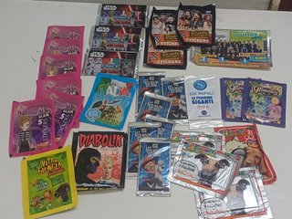 Lotto 30 bustine miste sigillate Star Wars ecc
