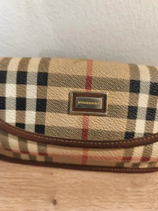 Funda Gafas Burberry Cuadros Beige Marrón