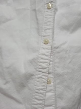 Camisa blanca mujer con parches