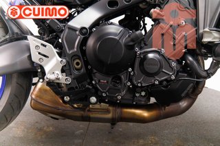 YAMAHA MT 09
