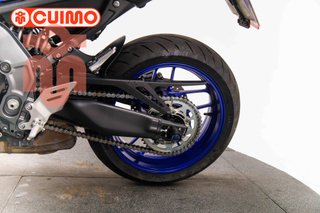 YAMAHA MT 09
