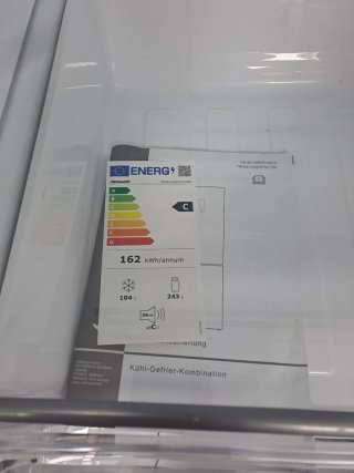 Nevera negra Nueva Con Tara Con Garantía