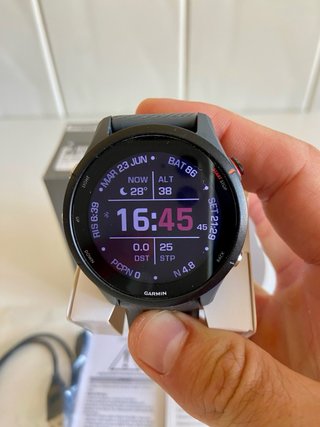 Garmin Forerunner 255